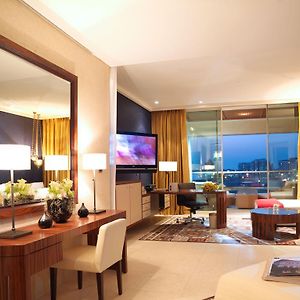 Signature Twin Room